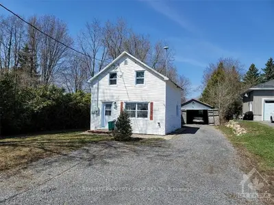 41 MECHANIC Street E, North Glengarry, ON K0C 1T0