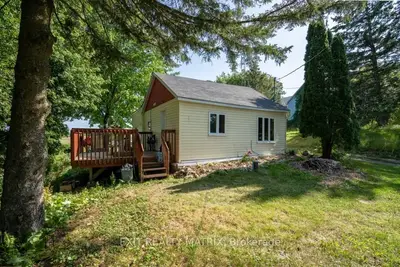 21886 LAGGAN-GLENELG Road, North Glengarry, ON K0B 1E0