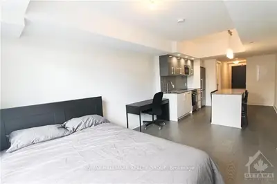 255 BAY Street 201, Ottawa Centre, ON K1R 0C5