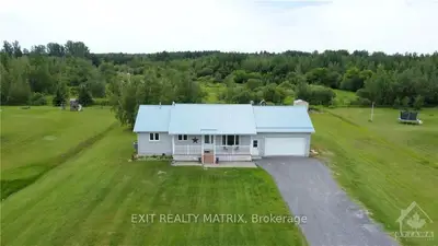2786 Russland Road, Russell, ON K0A 3H0