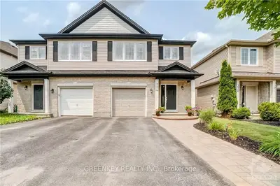 334 RIVERSEDGE Crescent, Blossom Park - Airport and Area, ON K1V 0Y7