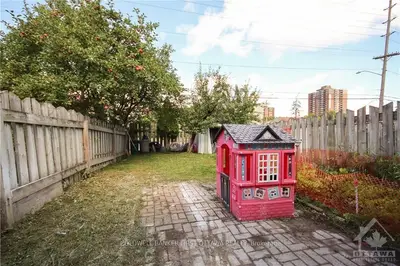 1460 Heatherington Road B, Hunt Club - South Keys And Area, On K1v 6s1