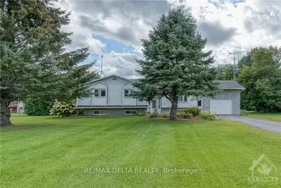 2050 CONCESSION 9 Road, Alfred and Plantagenet, ON K0B 1C0
