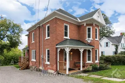 223 MAIN Street E, Merrickville-Wolford, ON K0G 1N0