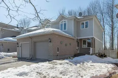 436 LAWLER Crescent, Orleans - Cumberland and Area, ON K4A 3Y3