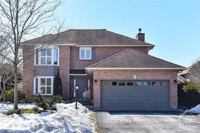 19 LONE MEADOW Trail, Stittsville - Munster - Richmond, ON K2S 1E2