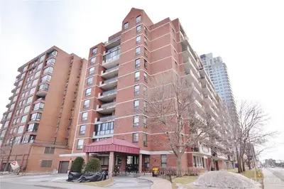 50 Emmerson Avenue 702, West Centre Town, On K1y 4p7