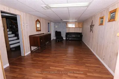 10 HOFFMAN Street, Petawawa, ON K8H 2J6