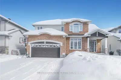 463 LANDSWOOD Way, Stittsville - Munster - Richmond, ON K2S 0A4