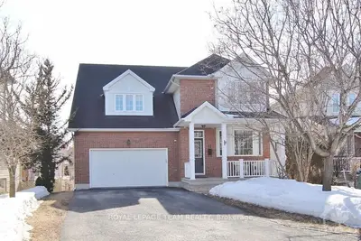17 RONDEAU Place, Kanata, ON K2M 2Y3