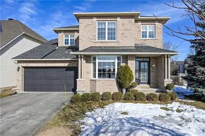 671 AQUAVIEW Drive, Orleans - Cumberland and Area, ON K4A 4W4