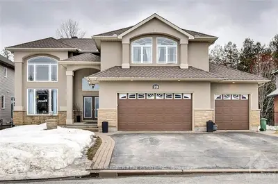 28 AMETHYST Crescent, Stittsville - Munster - Richmond, ON K2S 1R7