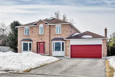 292 HINTERLAND Court, Orleans - Cumberland and Area, ON K1E 3M9