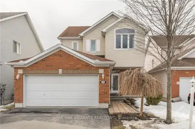 99 SIROCCO Crescent, Stittsville - Munster - Richmond, ON K2S 2C9