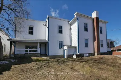 4 KING Street, Killaloe, Hagarty and Richards, ON K0J 2A0
