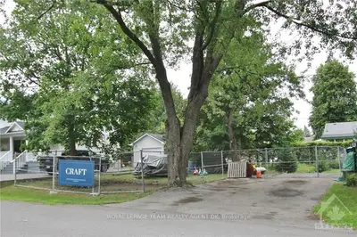 72 Tower Road, Meadowlands - Crestview And Area, On K2g 2e8