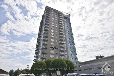 90 LANDRY Street 1803, Vanier and Kingsview Park, ON K1L 0A9