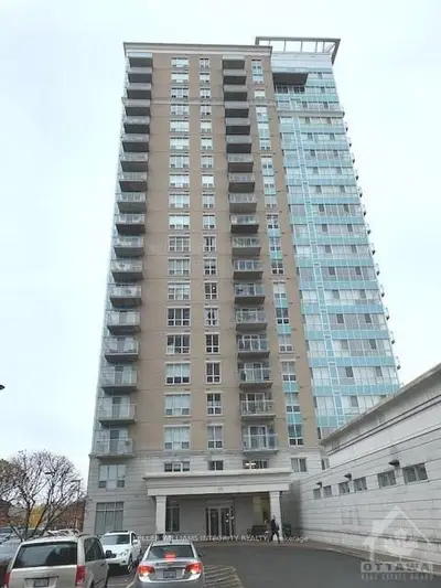 90 LANDRY Street 405, Vanier and Kingsview Park, ON K1L 0A9