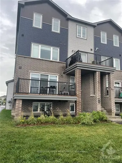 2335 Mer Bleue Road A, Orleans - Cumberland And Area, On K4a 3t9