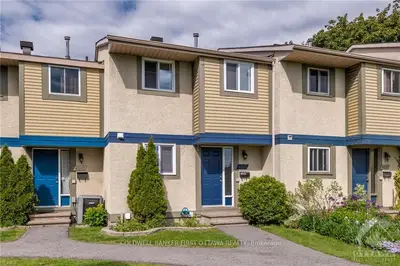 4303 MEADOWVALE Lane, Cyrville - Carson Grove - Pineview, ON K1B 5A1