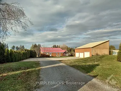 33 WESLILLY Lane, North Algona Wilberforce, ON K0J 1T0