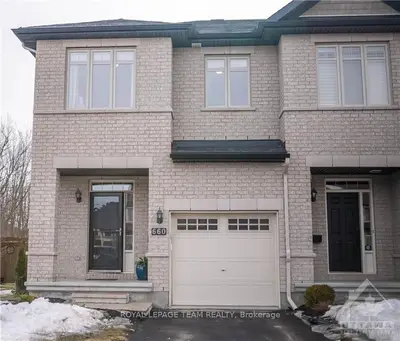 660 Whitecliffs Avenue, Blossom Park - Airport And Area, On K1v 2n4