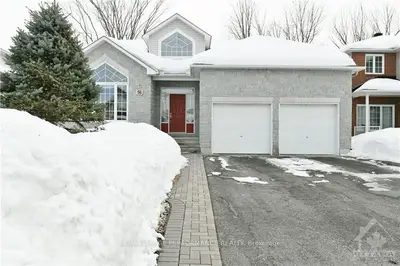 56 LA PRAIRIE Street, Russell, ON K0A 1W0