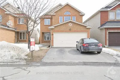 139 FINN Court, Hunt Club - South Keys and Area, ON K1V 2C6