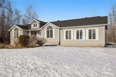 24 D'ARCYS Way, North Grenville, ON K0G 1J0