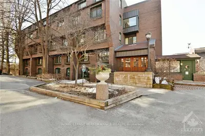 135 SPRINGFIELD Road 19, New Edinburgh - Lindenlea, ON K1M 1C5