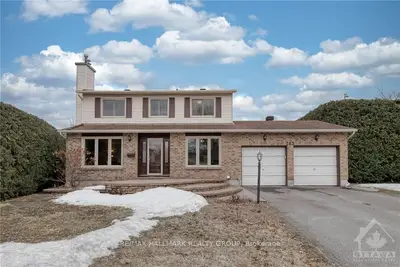 265 ANGLEHART Avenue, Orleans - Cumberland and Area, ON K1E 2V7