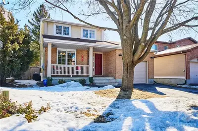 544 ROUGEMOUNT Crescent, Orleans - Cumberland and Area, ON K4A 2Z9
