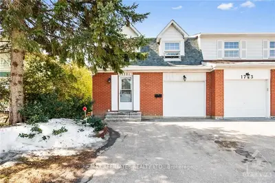 1721 STONEBOAT Crescent, Orleans - Convent Glen and Area, ON K1C 1W7