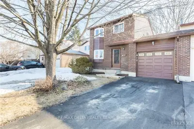 989 AVIGNON Court, Orleans - Convent Glen and Area, ON K1C 2N4