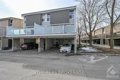 3415 UPLANDS Drive 100, Hunt Club - Windsor Park Village and Area, ON K1V 9N4