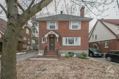 704 PARKDALE Avenue, Dows Lake - Civic Hospital and Area, ON K1Y 1J3