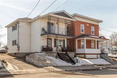 374-376 REGENT Street, Hawkesbury, ON K6A 1E9