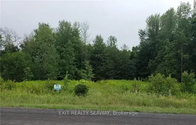 PT6 CONCESSION RD 1-2 Road, North Stormont, ON K0C 1K0