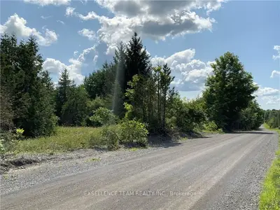 LITTLE RUSSIA ROAD Road, North Glengarry, ON K0B 1H0