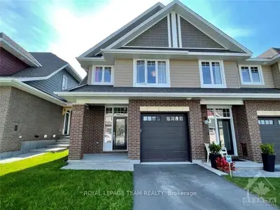 690 GABRIOLA Way, Kanata, ON K2T 0M3