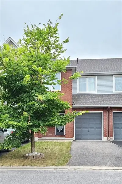 410 STALWART Crescent, Blossom Park - Airport and Area, ON K1T 0H3