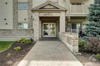 151 POTTS 212, Orleans - Cumberland and Area, ON K4A 0V7