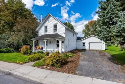 33 MAIN Street, South Stormont, ON K0C 1Y0