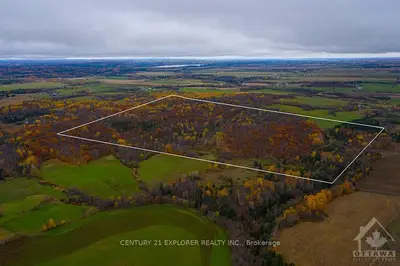 488 Zion Line, Whitewater Region, ON K0J 1K0