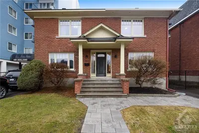 203 HOLLAND Avenue B, Tunneys Pasture and Ottawa West, ON K1Y 0Y3