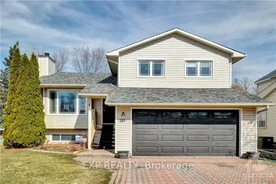 211 Castor Street, Russell, ON K4R 1C7