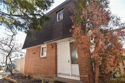 2210 LOYOLA Avenue 77, Beacon Hill North - South and Area, ON K1J 8H5