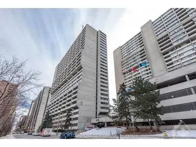 500 LAURIER Avenue W 1504, Ottawa Centre, ON K1R 5E1