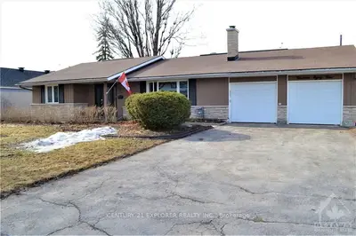 1989 GARFIELD Avenue, Belair Park - Copeland Park and Area, ON K2C 0W7