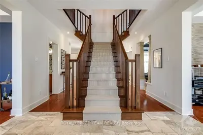 112 MORETTO Court, Manotick - Kars - Rideau Twp and Area, ON K4M 0E9